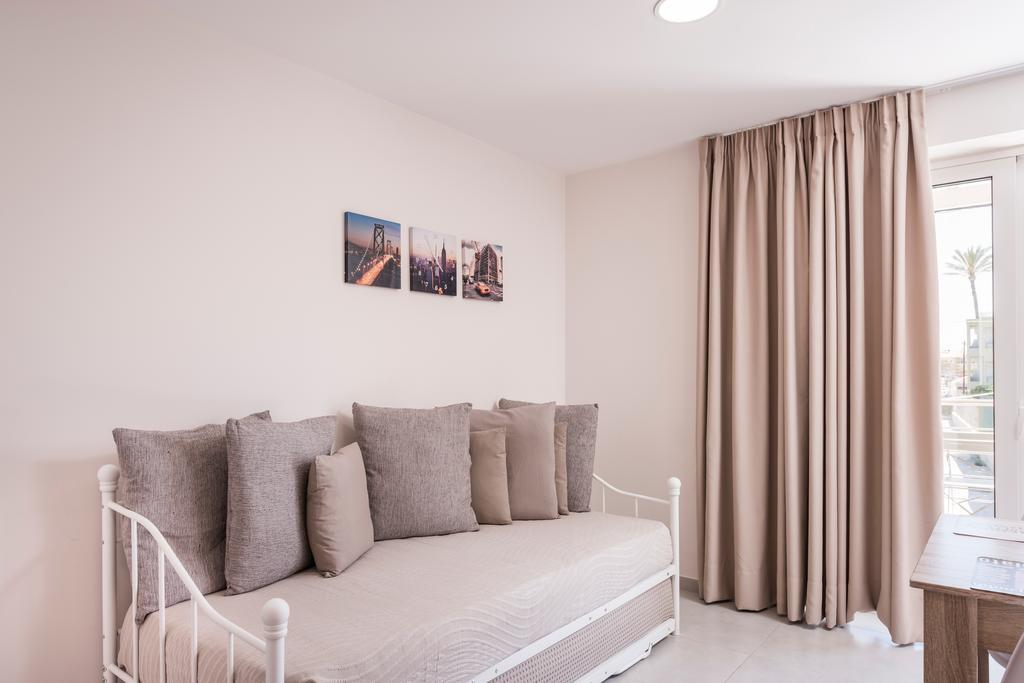 Athina Apartments Near The Sea Platania Platanés Esterno foto